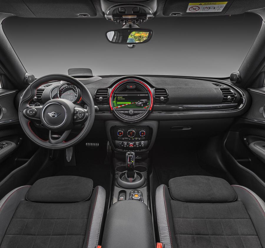 Торпедо Mini John Cooper Works Clubman (F54) 2019 года  (LA) (фото 24 из 41)